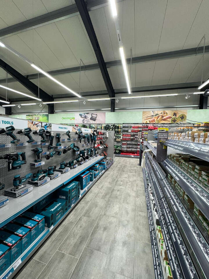 WhatsApp Image 2025 11 18 at 08.00.28